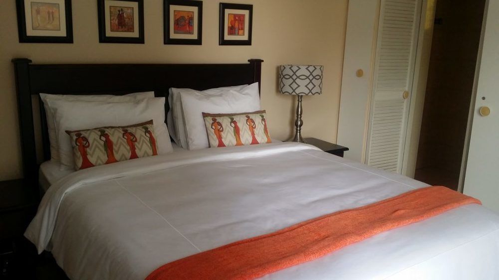 סנדטון Sollunaa Guesthouse מראה חיצוני תמונה