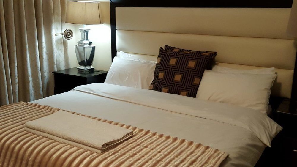 סנדטון Sollunaa Guesthouse מראה חיצוני תמונה